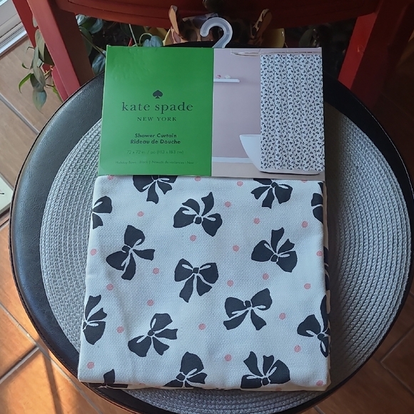 ♠️🎀Kate Spade  Bow Shower Curtain - Picture 1 of 7